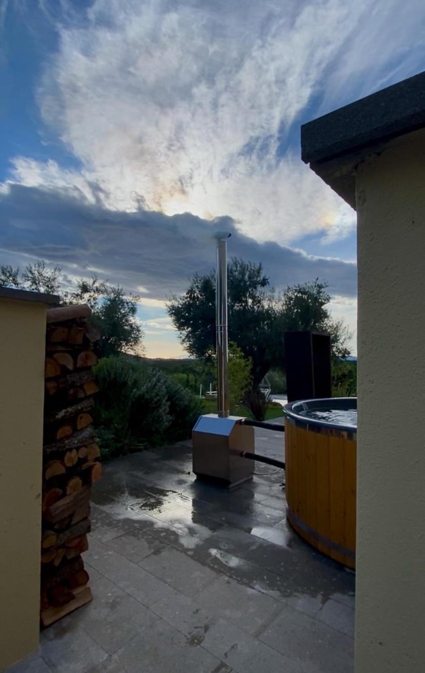 Agriturismo Cerrosughero Canino Exterior foto